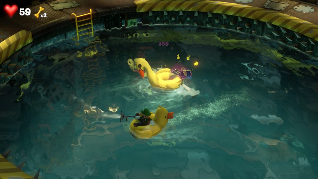 Luigi's Mansion 3 Pool Surrounded by Spikes Luigi's Duck Float vs Ghosts Swan Float
