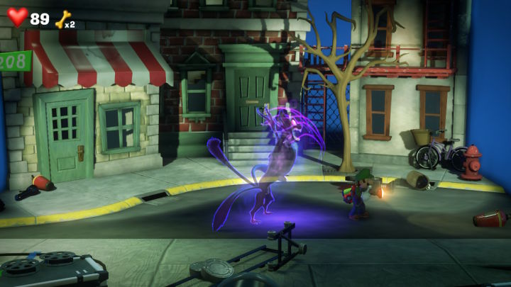 Luigis mansion 3 City Movie Set Giant Ghost Cat Luigis mansion 3 city movie set with giant ghost cat ready to pounce on Luigi